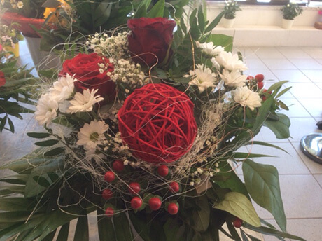 Blumendekoration bei einer Hochzeit von Galerie Blume sucht Vase in Dingolfing